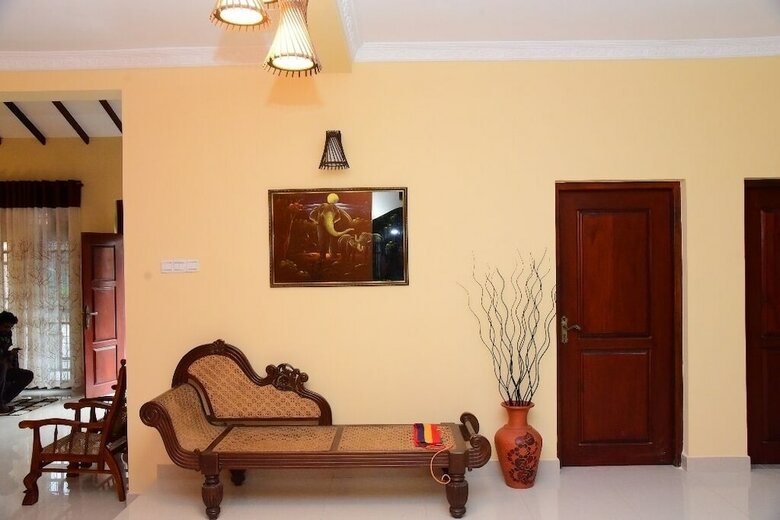 Hotel Airport Blessings Villa