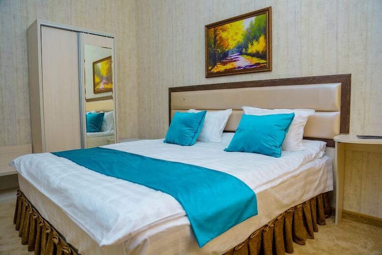 Globus Hotel