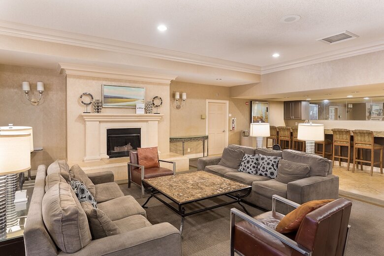 Apartamentos Oakwood Falls Church