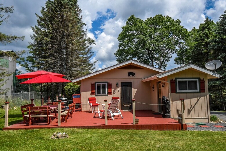 Wild Bear Cottage