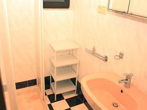 Apartments And Rooms Deskovic