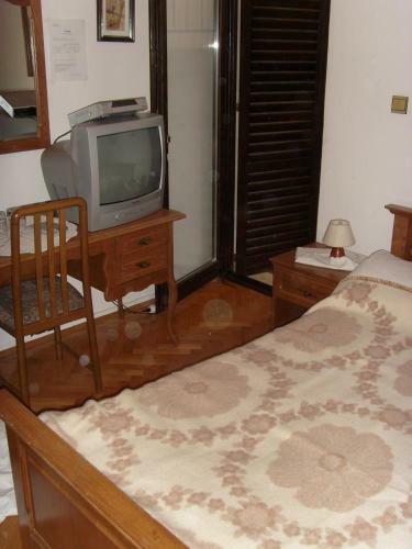 Apartments And Rooms Deskovic