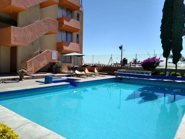 Hotel Suites Zapata