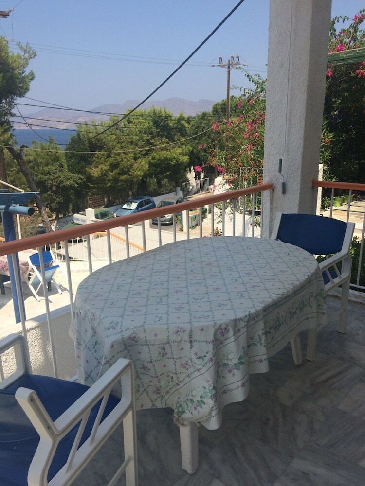 Aparthotel Tatsis Apartments