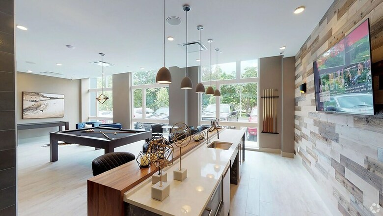 Hyatus Downtown At Yale - Stunning Luxury Apartments
