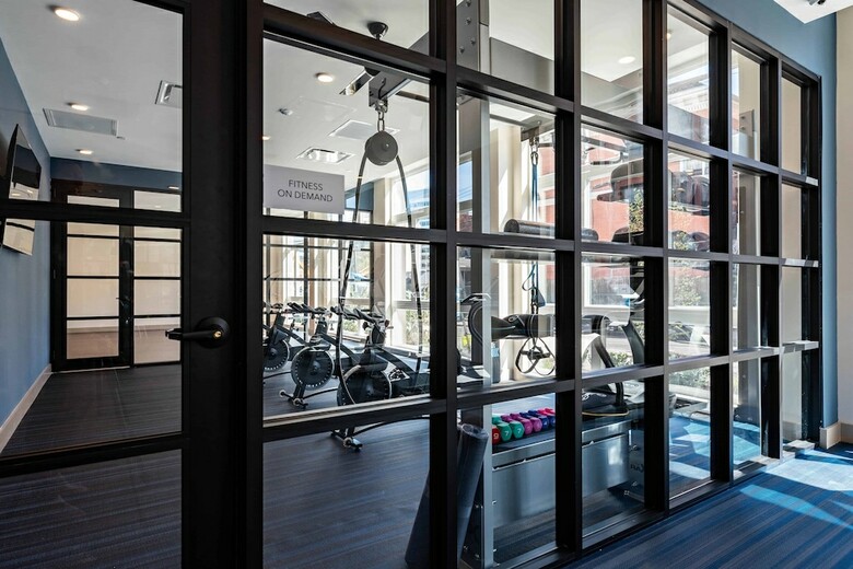 Hyatus Downtown At Yale - Stunning Luxury Apartments