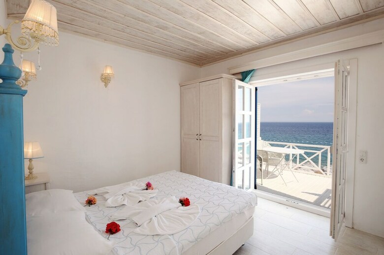 Hotel Mavi Beyaz