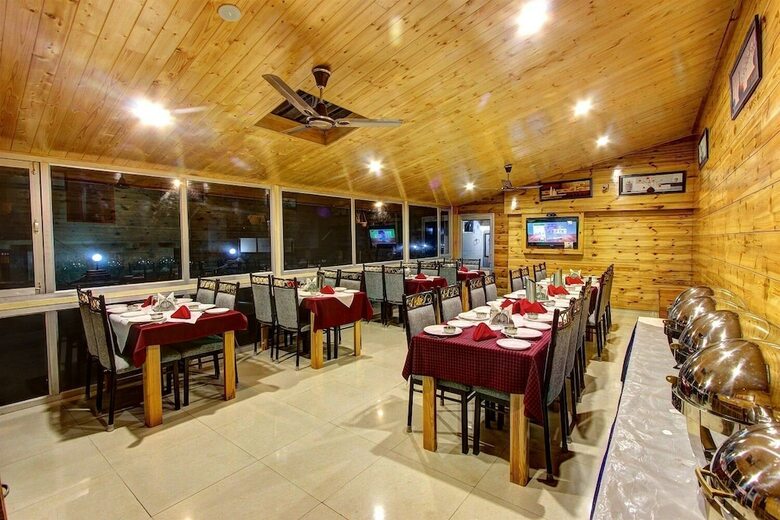 Bed & Breakfast Hotel Monarch Residency Manali