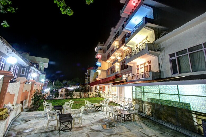 Bed & Breakfast Hotel Monarch Residency Manali