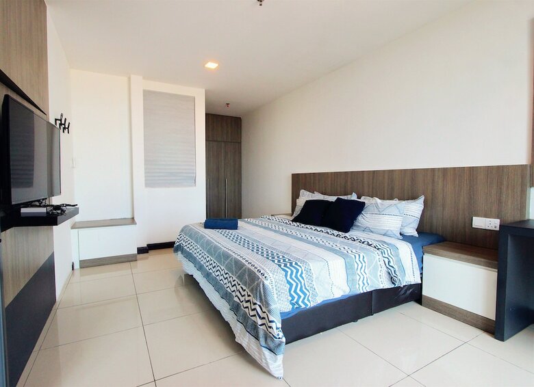 Apartamentos D'wharf Residence @ Pd Waterfront Balcony View By Airplan