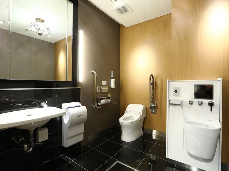 Apa Hotel < Ningyocho Ekihigashi >