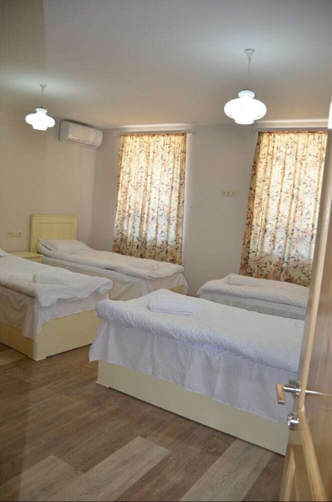 Hotel Mebo House