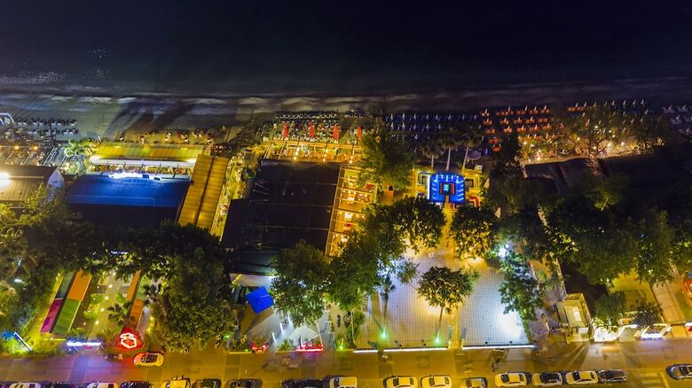 Maldives Beach Hotel