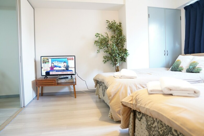 Metro Daikoku Apartment