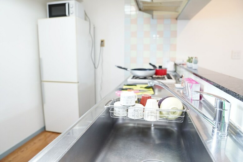Metro Daikoku Apartment