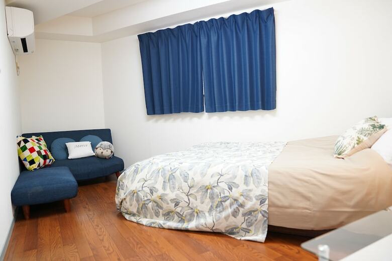 Metro Daikoku Apartment