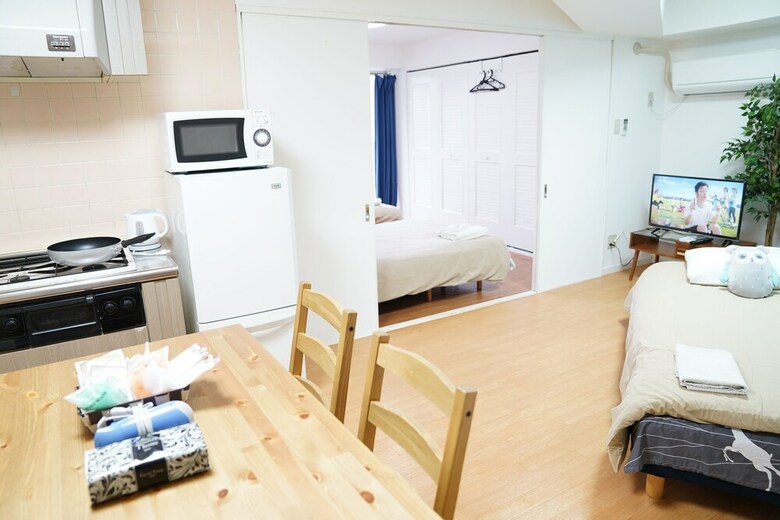 Metro Daikoku Apartment