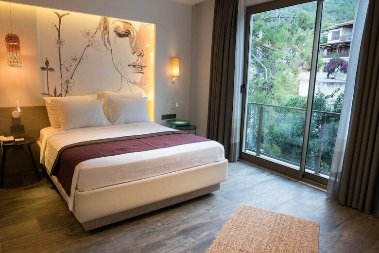 Melanippe Relaxing Hotel - Adults Only