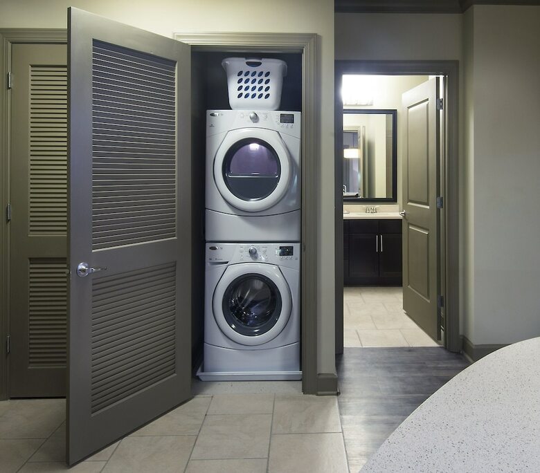 Livcor Emory Pointe