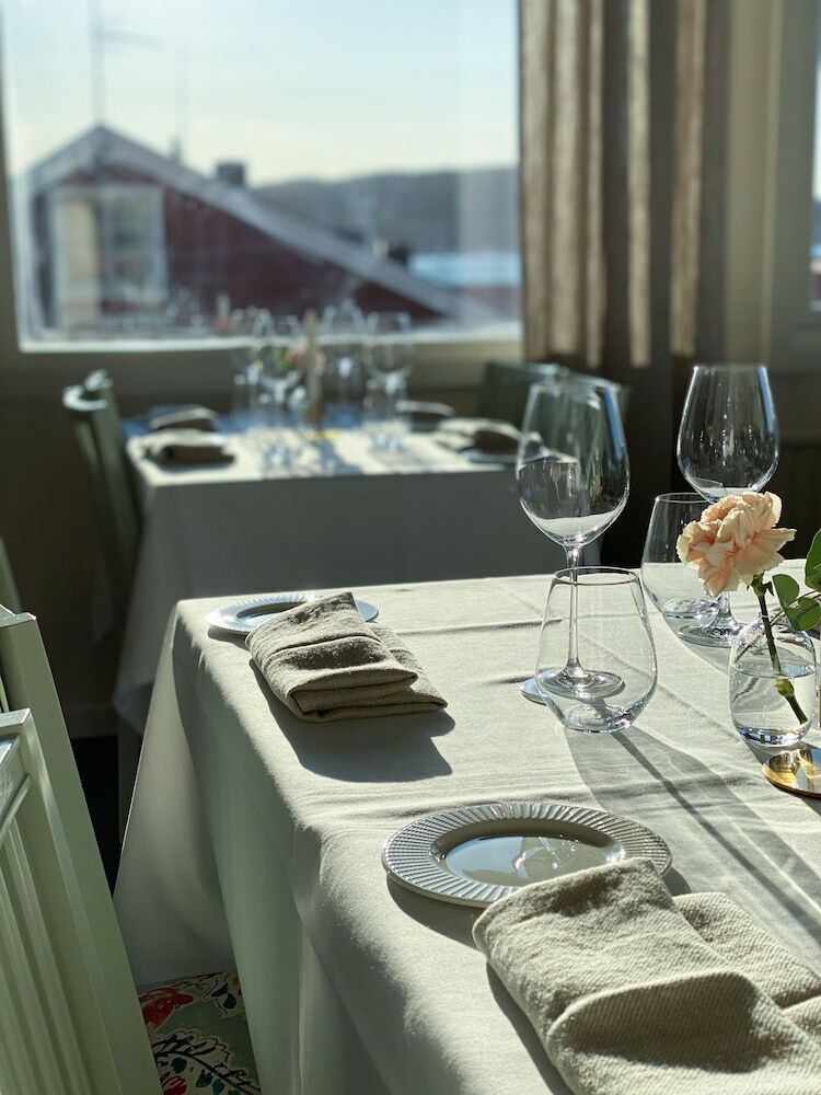 Stora Hotellet I Fj�llbacka