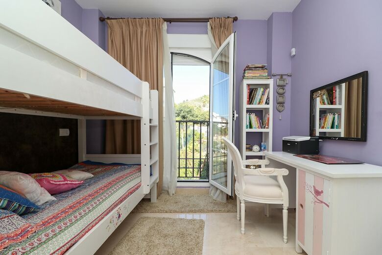 Apartamento Los Robles - 3br Penthouse With Spectacular Panoramic Views In Benahavis