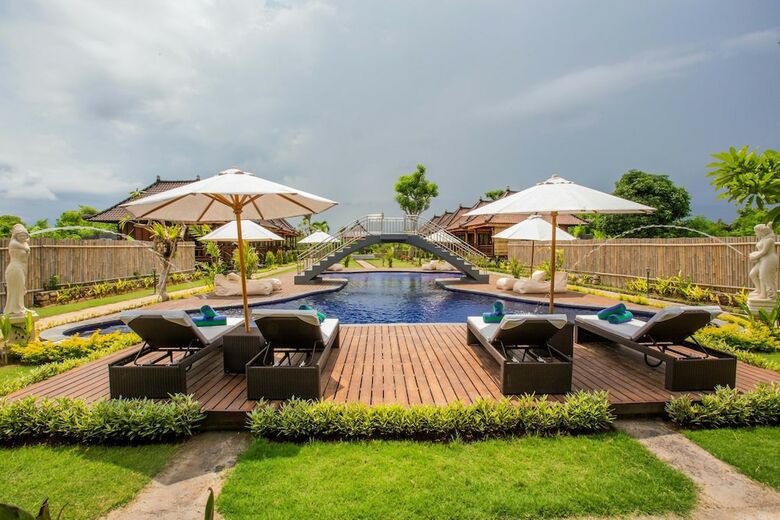 Bed & Breakfast Maharatu Villas