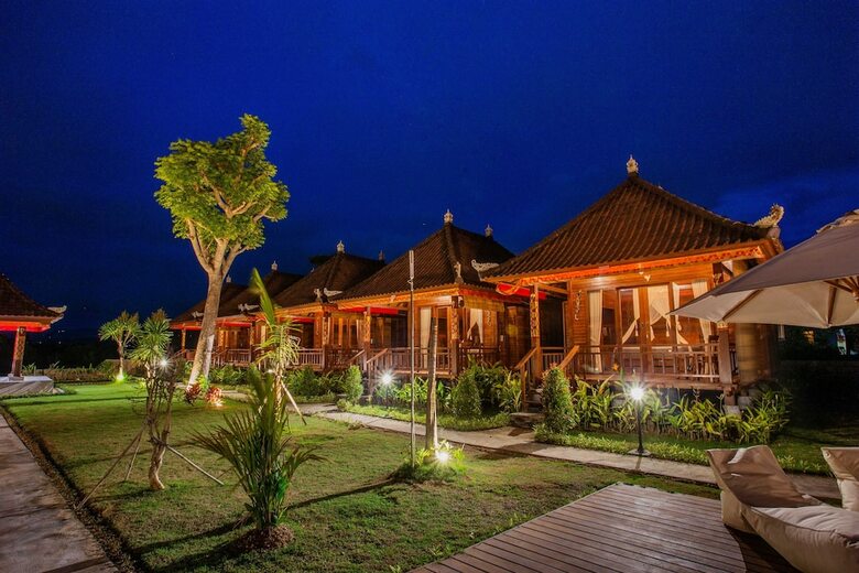 Bed & Breakfast Maharatu Villas