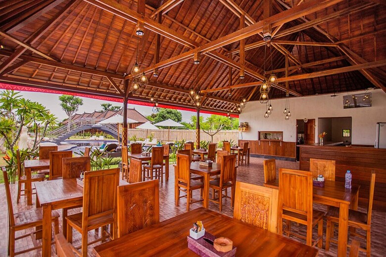 Bed & Breakfast Maharatu Villas