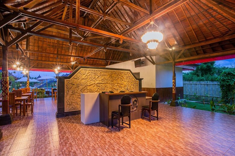 Bed & Breakfast Maharatu Villas