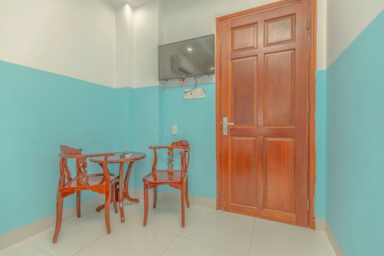 Oyo 621 Hoang Truong Hotel