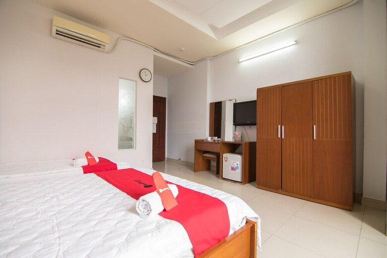 Hotel Reddoorz Near Saigon Zoo 3