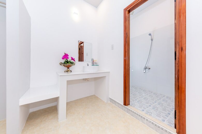 Oyo 598 Peony Hotel