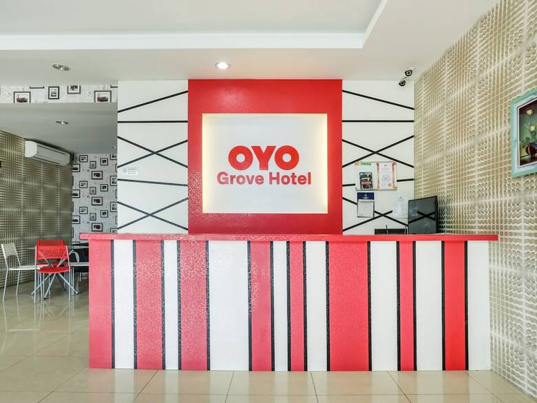 Oyo 89583 Grove Hotel