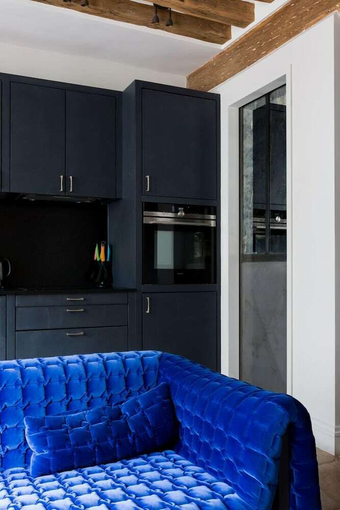 Apartamento Character Meets Modernism On L�le Saint-louis