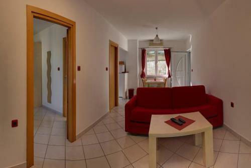 Vis A Vis Apartments