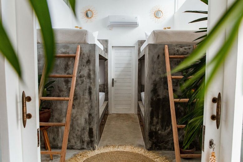 Hostal Dreamsea Canggu - Hostel