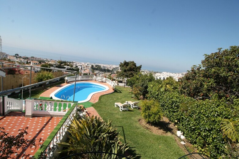 1070 Villa Rosario