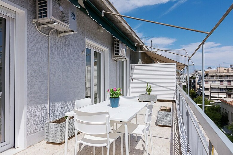 Brand New Stylish 2 Bedroom Apartment