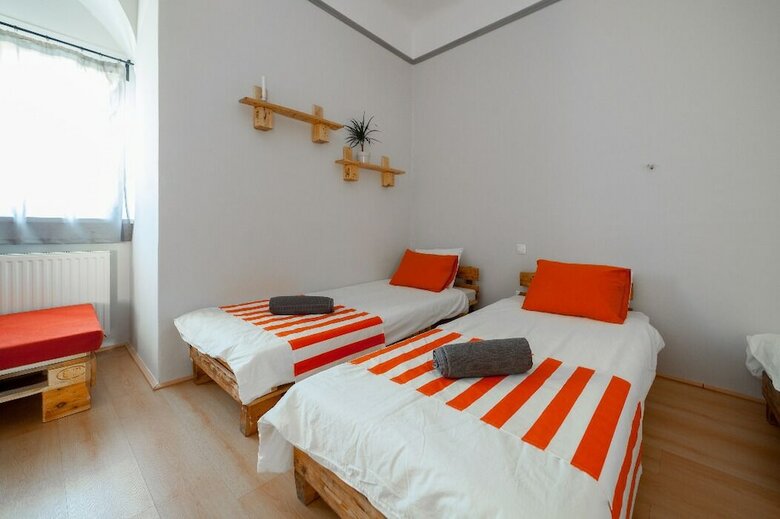 Astoria Design Apartment
