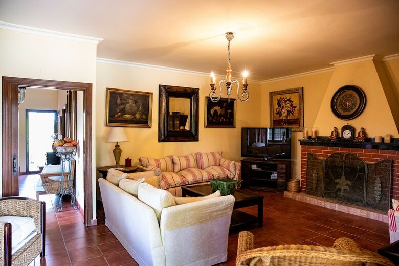 Villa Lucrecia