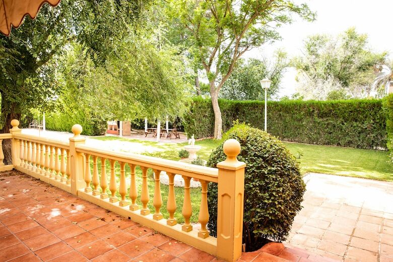 Villa Lucrecia