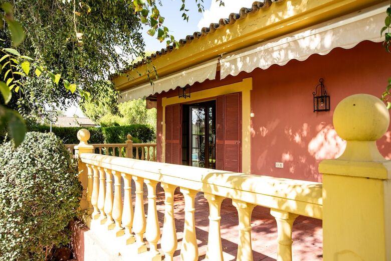 Villa Lucrecia
