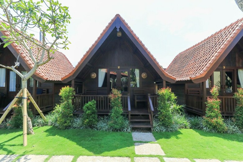 Hotel Sandat Bali Villa