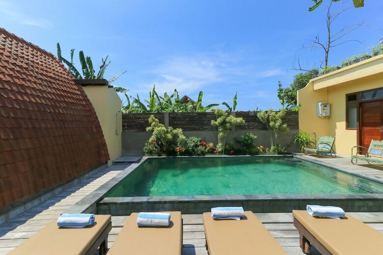 Hotel Sandat Bali Villa
