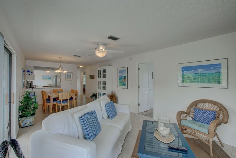 Bay Watch Bungalow