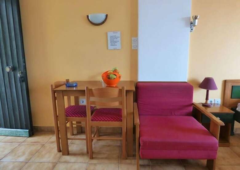 Apartamentos Sea View Studio With Garden 7min To The Beach