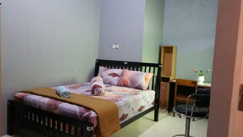 Hotel The Carstensz Homestay