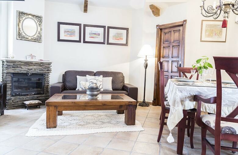 Hotel Mafloras Suites El Bosque