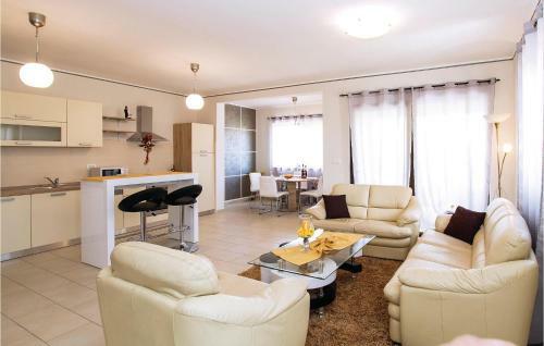 Holiday Home Nedescina 49