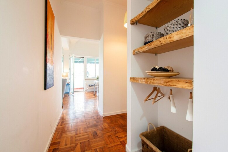 Apartment With 2 Bedrooms In Cascais, With Wifi